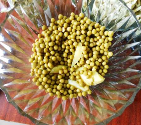 Тёплый салат с кальмарами