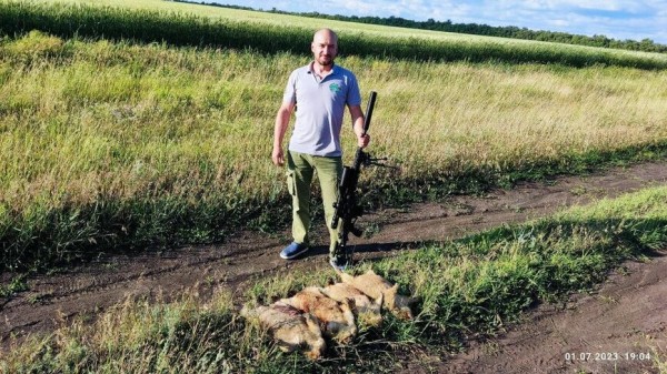 Под Саратовом завершился турнир по варминтингу. Итоги и результатыВ Саратовской области завершился российский турнир по варминтингу на Кубок клуба «Сафари». Предлагаем вам его итоги и несколько фотографий с места событий Под Саратовом завершился турнир по варминтингу. Итоги и результатыВ Саратовской области завершился российский турнир по варминтингу на Кубок клуба «Сафари». Предлагаем вам его итоги и несколько фотографий с места событий