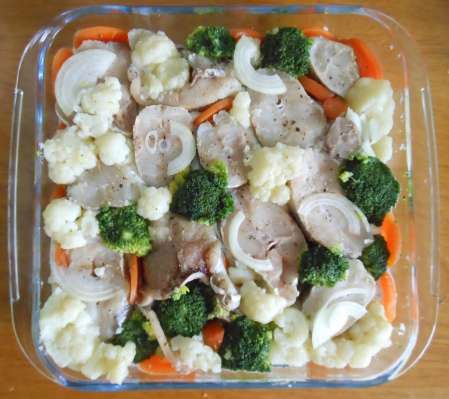 Хек в заливке с овощами, запечённый в духовке Хек в заливке с овощами, запечённый в духовке