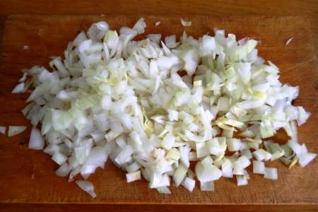 Тёплый салат с кальмарами